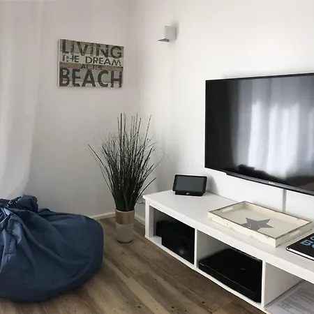 펜션 Sealodge Ruegen Mit Gratis Sauna- Und Schwimmbadnutzung Im Ahoi Sellin 괴렌