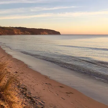 Strandnahes Haus Mit Meerblick, Gratis Nutzung Vom Ahoi Erlebnisbad Und Sauna In Sellin - Sealodge Ruegen Goehren (Ruegen)