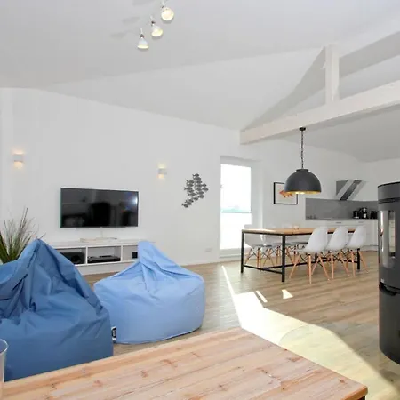 Strandnahes Haus Mit Meerblick, Gratis Nutzung Vom Ahoi Erlebnisbad Und Sauna In Sellin - Sealodge Ruegen Feriehus Goehren (Ruegen)