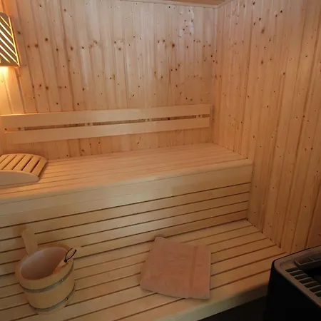 Strandnahes Haus Mit Meerblick, Gratis Nutzung Vom Ahoi Erlebnisbad Und Sauna In Sellin - Sealodge Ruegen Feriehus Goehren (Ruegen)